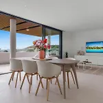 Vivi Homes -viva La Vida - Sea Views - Pool - Terrace Апартаменты