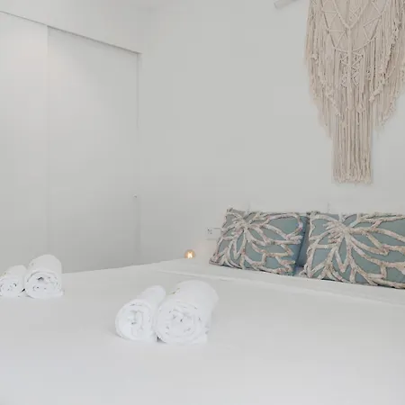 Vivi Homes -viva La Vida - Sea Views - Pool - Terrace *