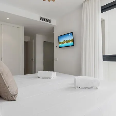 Vivi Homes -viva La Vida - Sea Views - Pool - Terrace Фуэнхирола