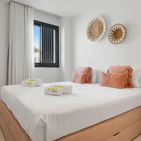 Vivi Homes -viva La Vida - Sea Views - Pool - Terrace *
