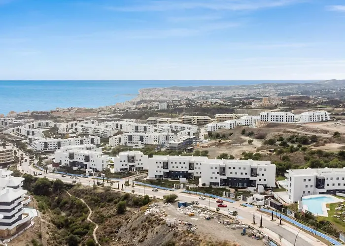 Vivi Homes -viva La Vida - Sea Views - Pool - Terrace *